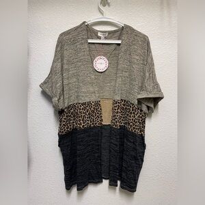 UMGEE USA Animal Print Color Block Side Pockets Cardigan Kimono Size S/M NWT
